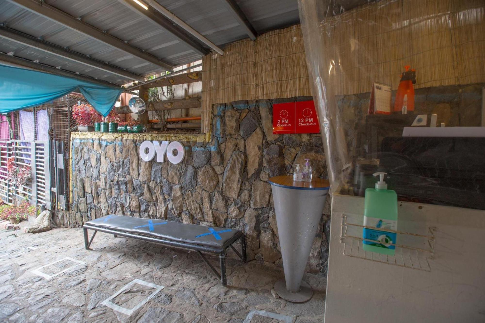 Vaccinated Staff - OYO 588 Sunrock Resort Antipolo Exterior foto