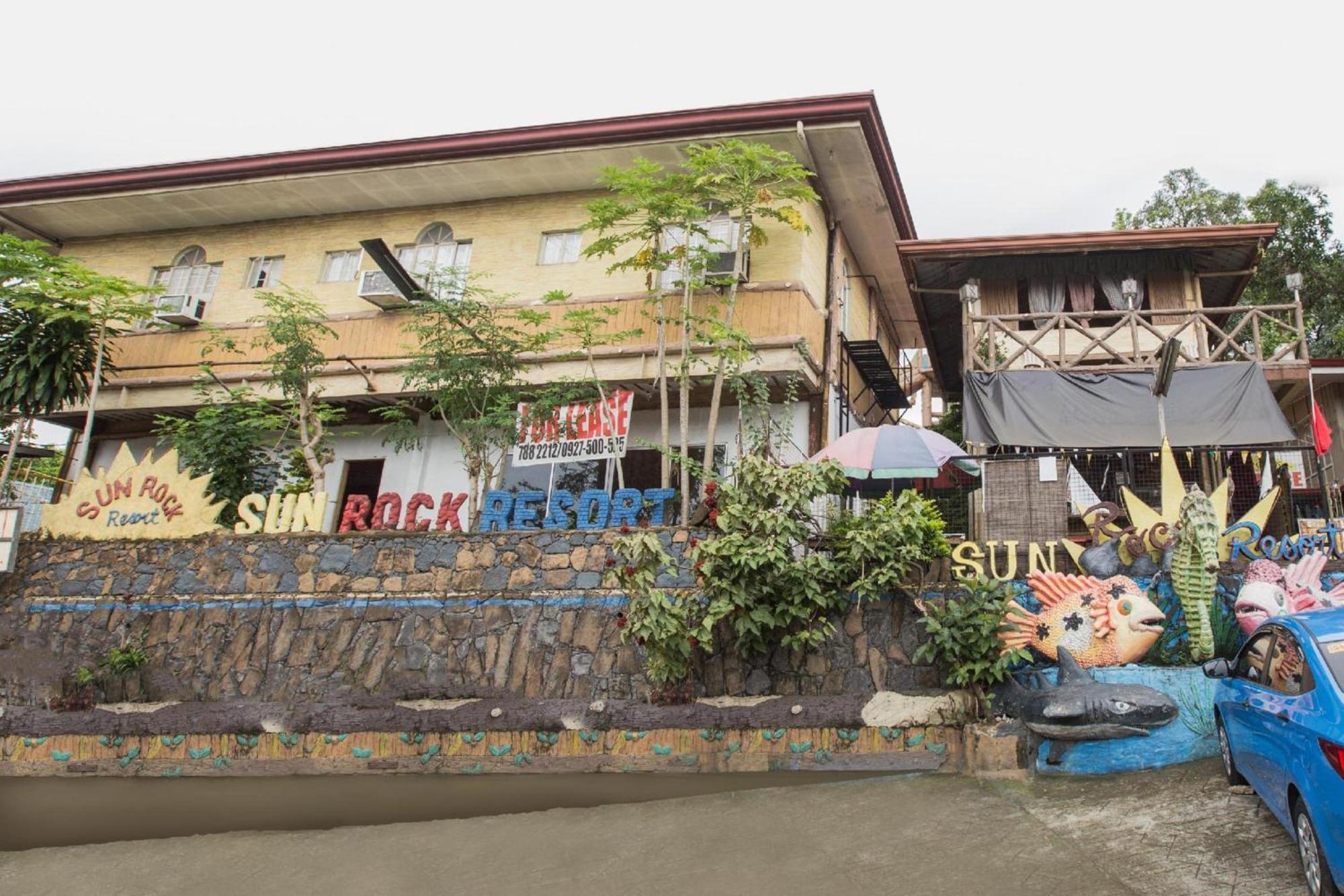 Vaccinated Staff - OYO 588 Sunrock Resort Antipolo Exterior foto