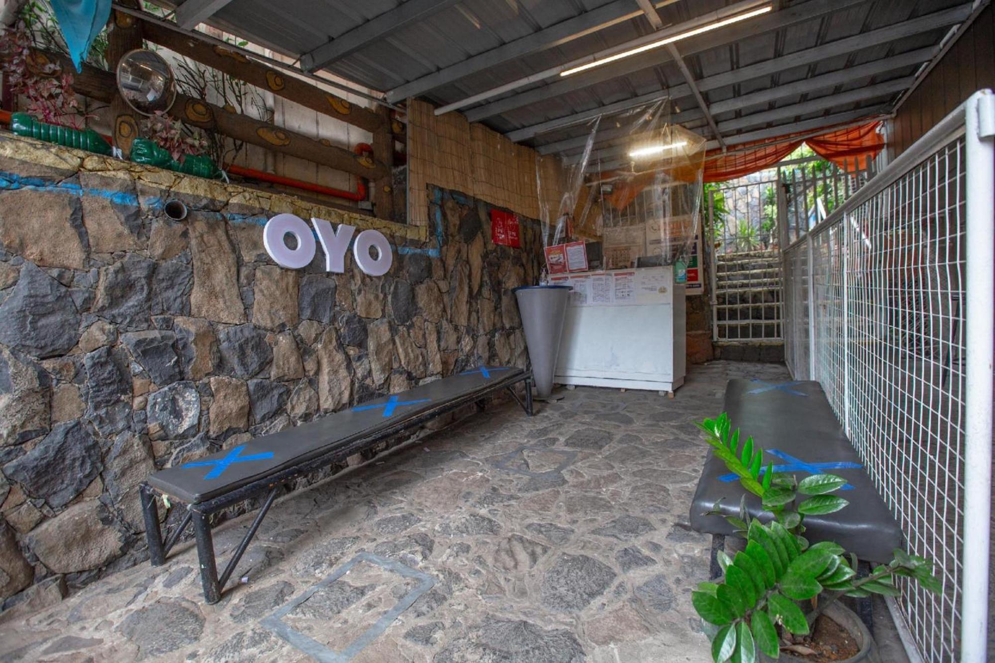Vaccinated Staff - OYO 588 Sunrock Resort Antipolo Exterior foto